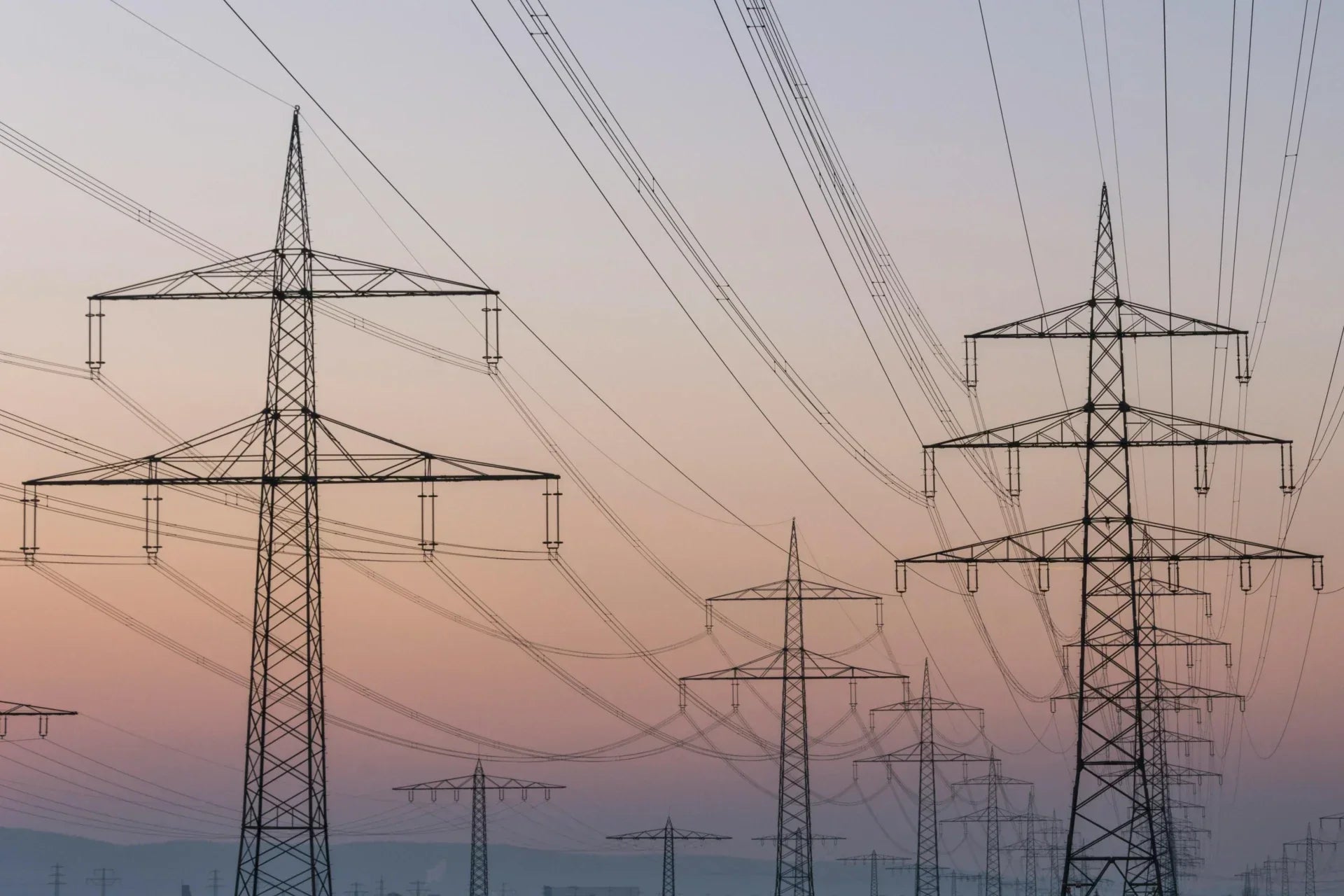 מידע שכדאי להכיר אודות תשתיות חשמל - אור שי סיטונאות חשמל בע״מ