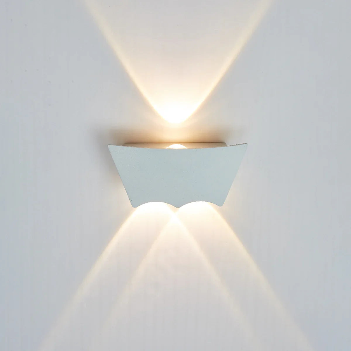 לורי 43-76 153-01-6W - אור שי סיטונאות חשמל בע״מ