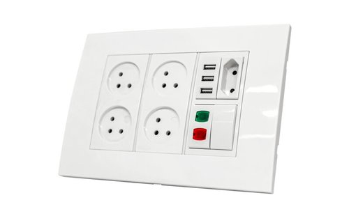 עמדת HOME & OFFICE תחת הטיח 6 מודול, 4 שקעים ומתאם ג