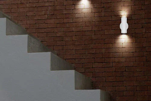 צמוד קיר לבן PATIO UP&DOWN 27W 60° IP65 אור ניטרלי - אור שי סיטונאות חשמל בע״מ