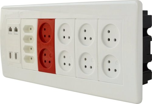 עמדת HOME & OFFICE תחת הטיח 12 מודול, ללא אביזרים