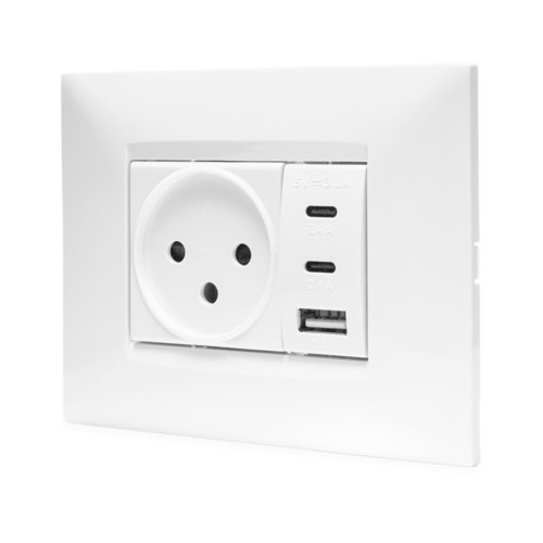 מארז טריפל USB 2C+A PD 20W, שקע כח, מתאם ומסגרת BE לבנה 3 מודול ניסקו סוויץ'