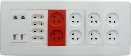 עמדת HOME & OFFICE תחת הטיח 12 מודול, ללא אביזרים